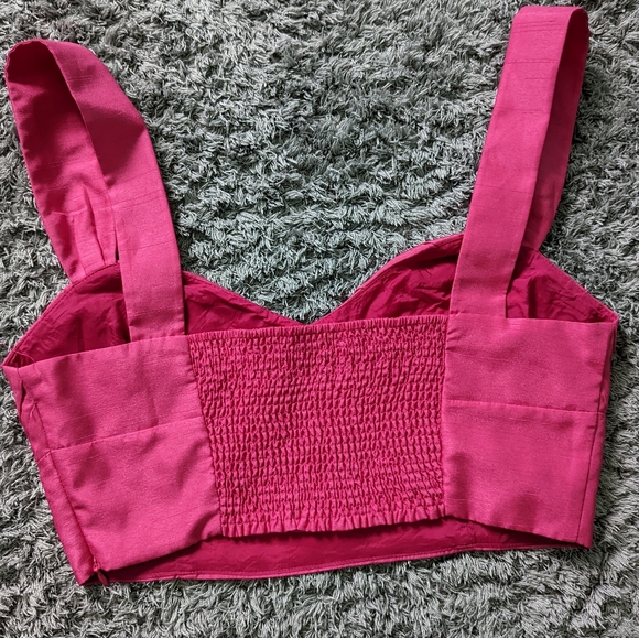 Aritzia Wilfred Rhapsody Blouse Crop Top Size 8 in Electron Fuchsia - Picture 4 of 11